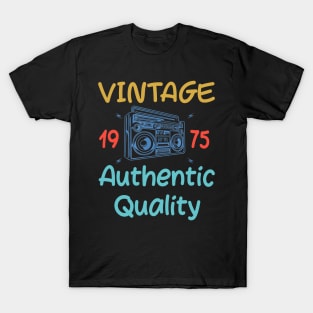 1975 Vintage 45th Birthday Anniversary Gift T-Shirt
